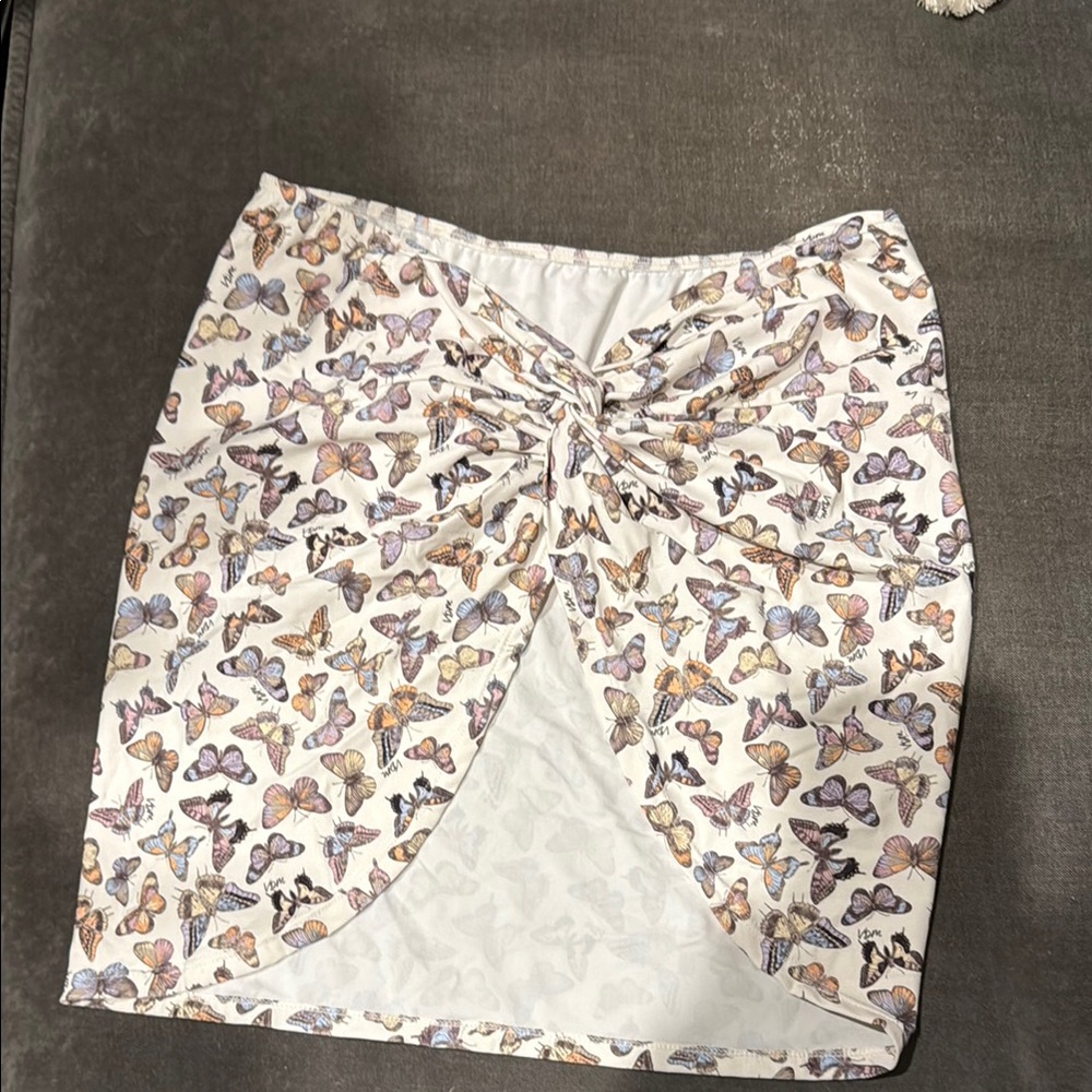 VDM Butterfly Print sarong